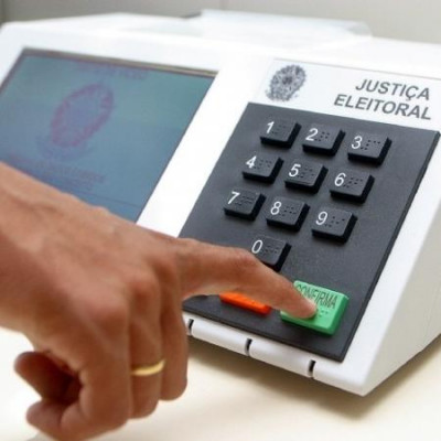 URNAS SERÃO APRIMORADAS PARA MELHOR ACESSIBILIDADE AOS DEFICIENTES